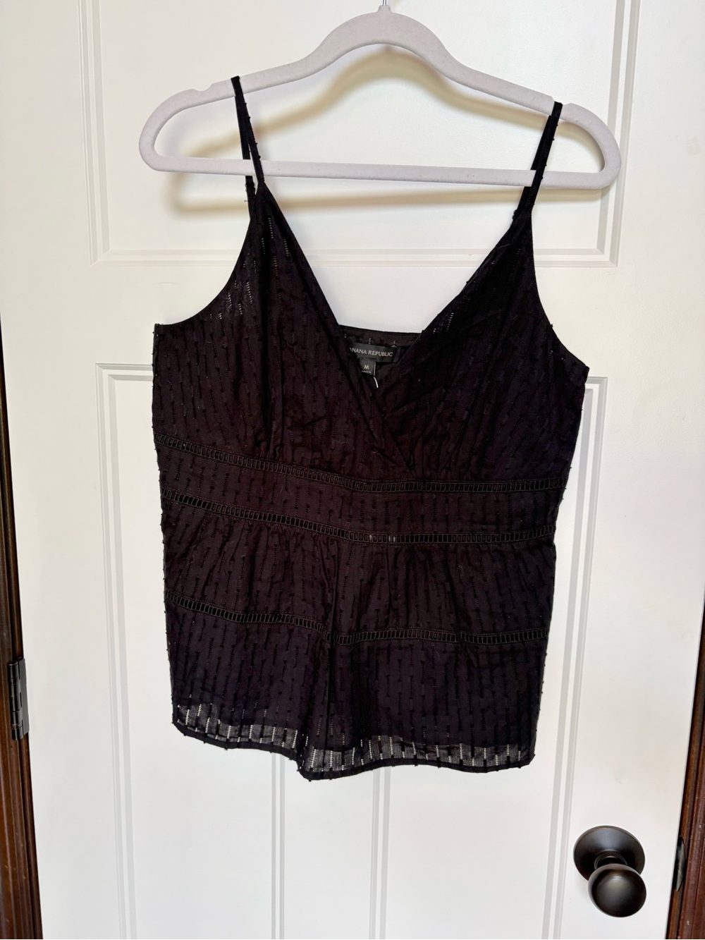 Banana Republic Black Eyelet V-Neck Babydoll Spaghetti Strap Camisole sz Medium